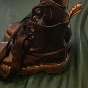 Authentic platform Dr. Marten boots with satin laces
